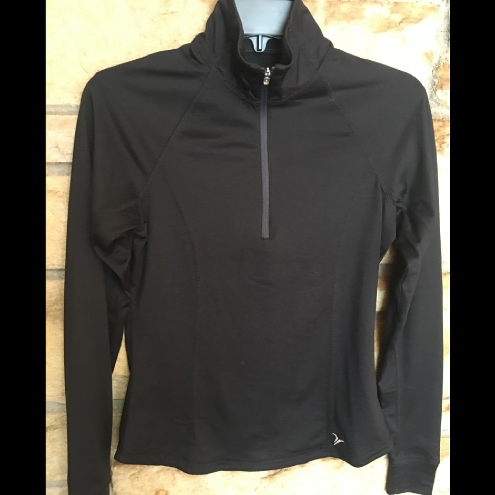 Black zip top